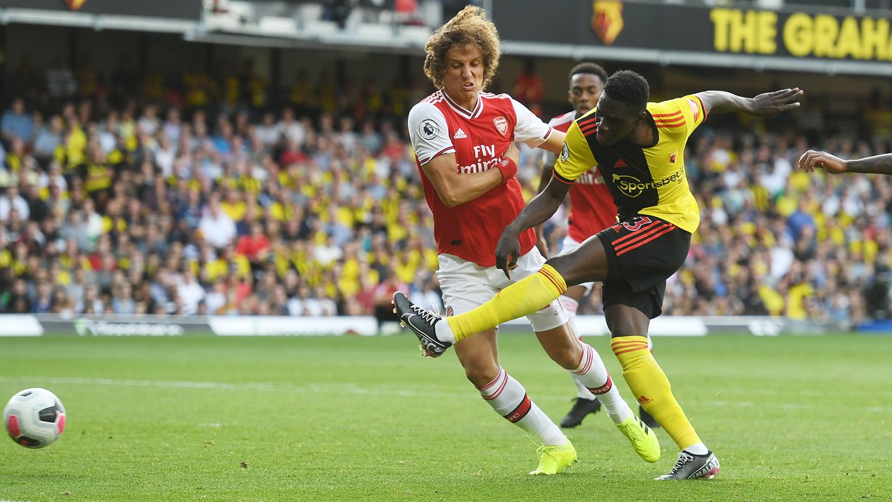 Watford vượt trội hơn Arsenal về số cú sút tung ra