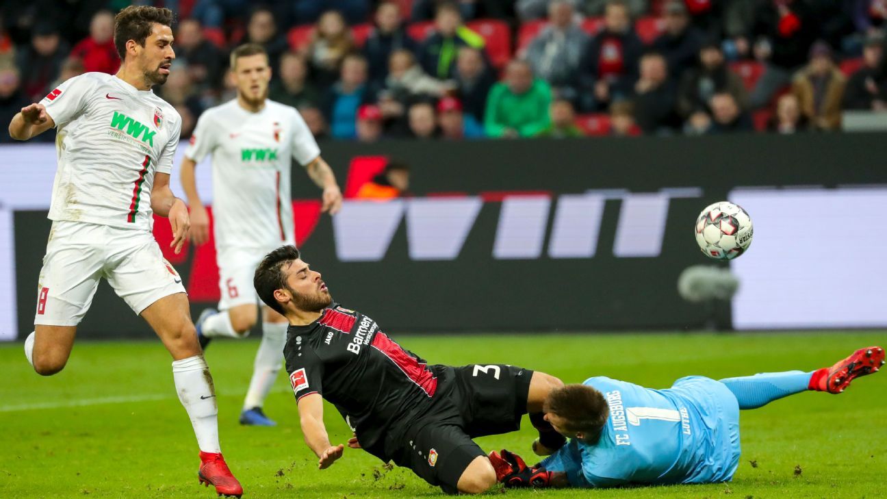 Bị cắn đứt một phần lưỡi, thủ môn tại Bundesliga vẫn “vô tư” chơi cả trận