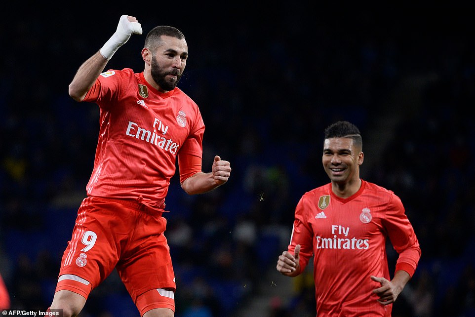 Benzema lập cú đúp, Real Madrid đả bại Espanyol ngay trên sân khách