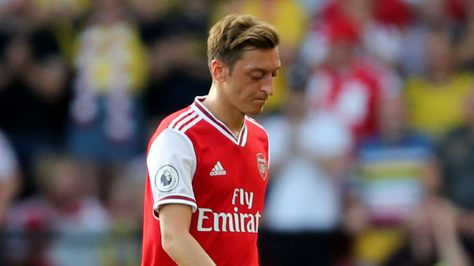 Emery: “Ozil hợp với lối chơi của Arsenal nhưng không có nghĩa là sẽ được đá chính”