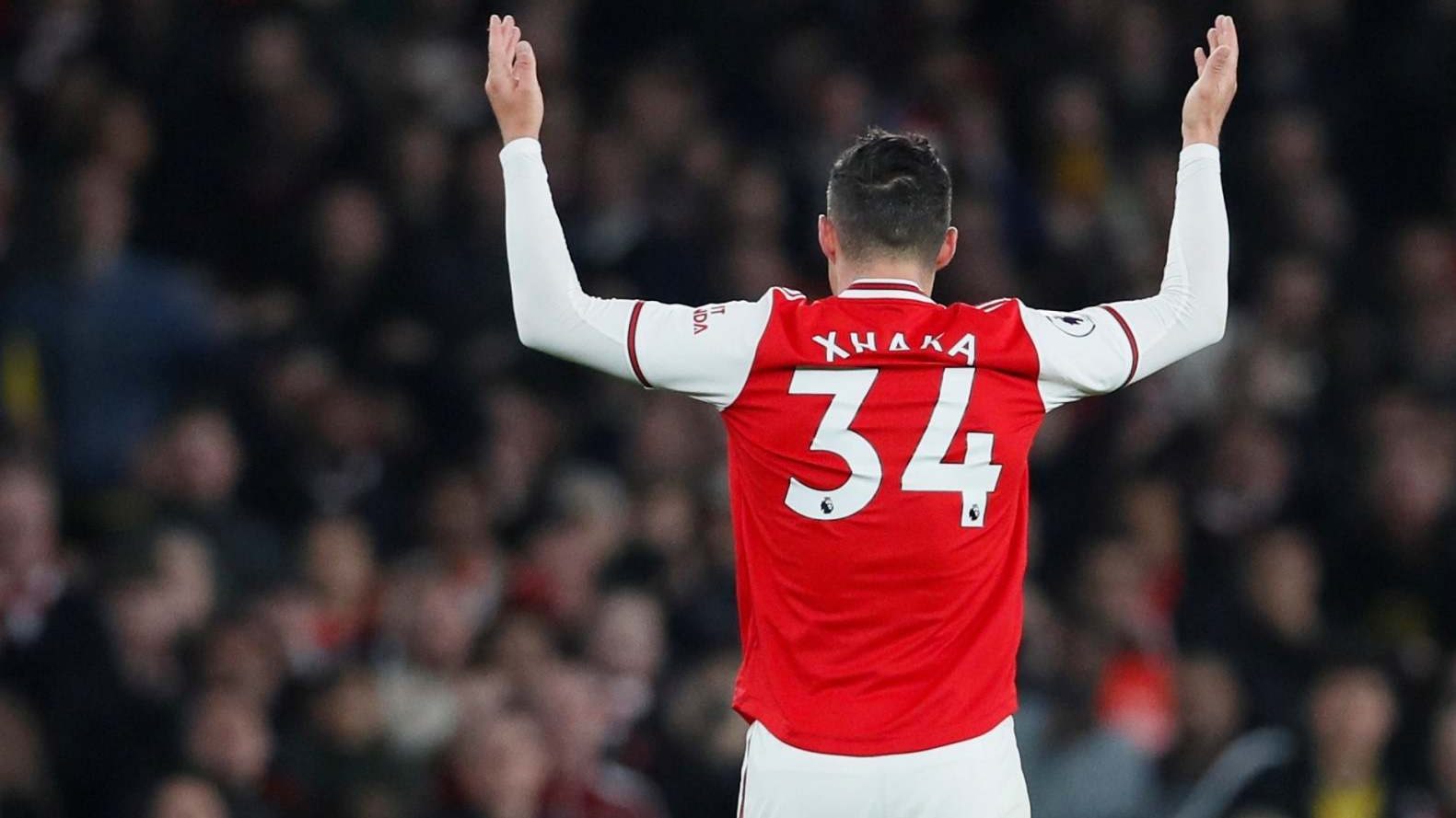 Emery trao quyền “phán xử” vụ Xhaka cho cầu thủ Arsenal