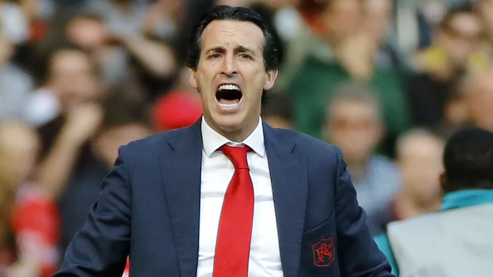 HLV Emery tin Arsenal sẽ thay vị trí của Man City, tạo áp lực lên Liverpool