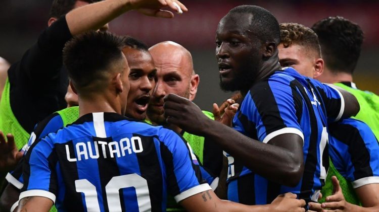 Inter Milan mất trọng pháo, Barcelona mừng thầm