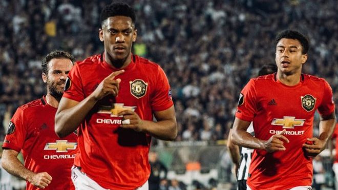 Man United lần đầu thắng sân khách sau chuỗi 11 trận chỉ biết hòa và thua