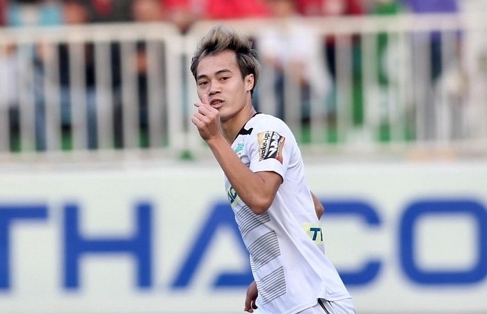 Những thống kê cho thấy Văn Toàn là cầu thủ hay nhất V-League 2019