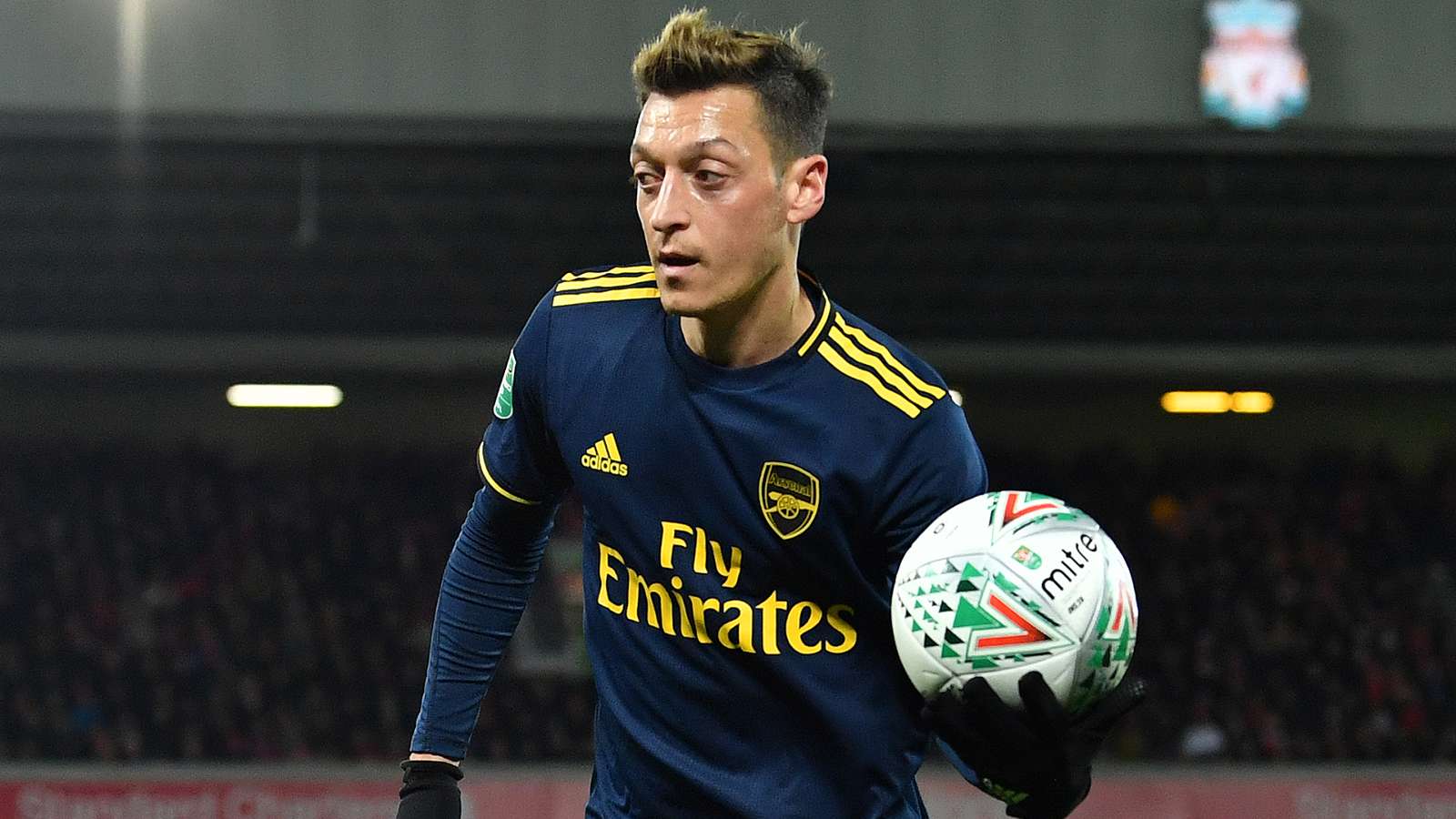 Ozil tỏa sáng trước Liverpool, đẳng cấp là mãi mãi