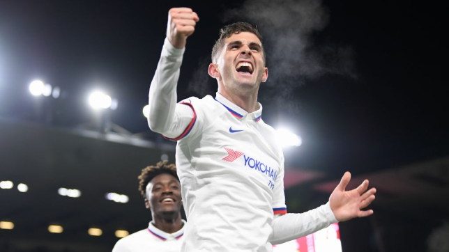 Pulisic đi vào lịch sử Chelsea sau cú hat-trick “thần thánh”