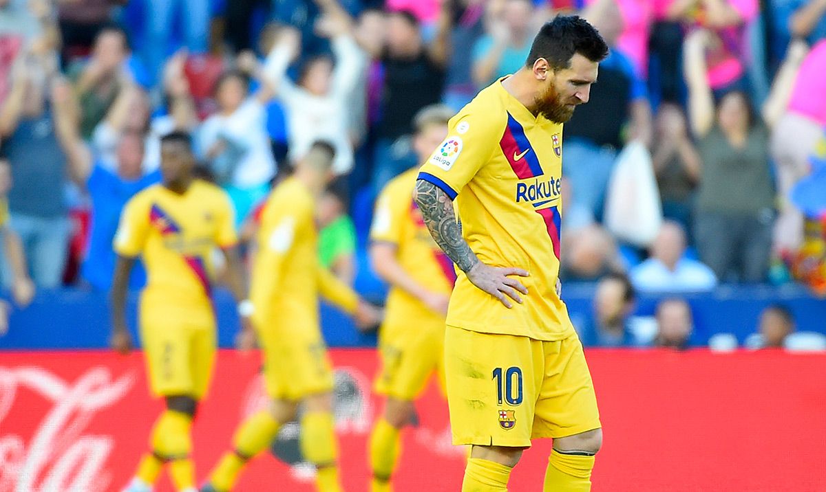Hàng thủ thảm họa, Barcelona thất thủ khó tin trước Levante