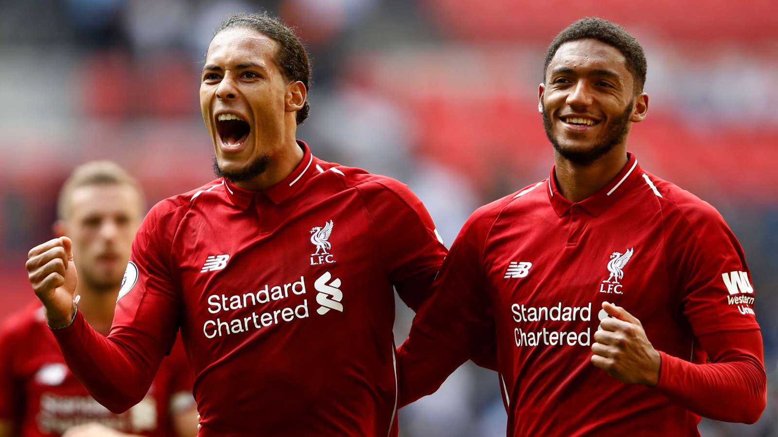 Van Dijk lên tiếng ủng hộ Gomez sau lùm xùm tại đại chiến