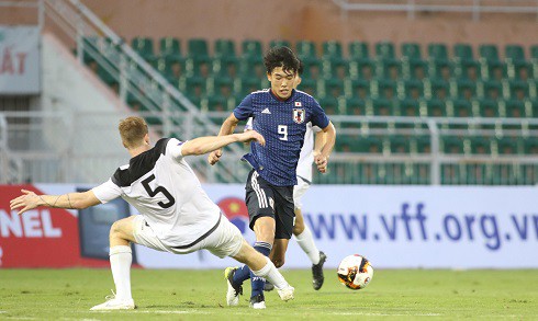 U19 Nhật Bản đè bẹp nhược tiểu, gây áp lực lên U19 Việt Nam