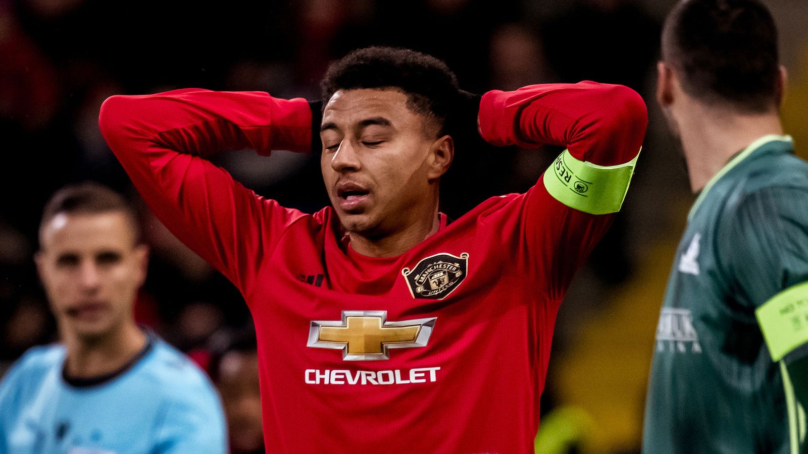 Lingard đeo băng đội trưởng và ghi bàn, MU vẫn thua đau Astana