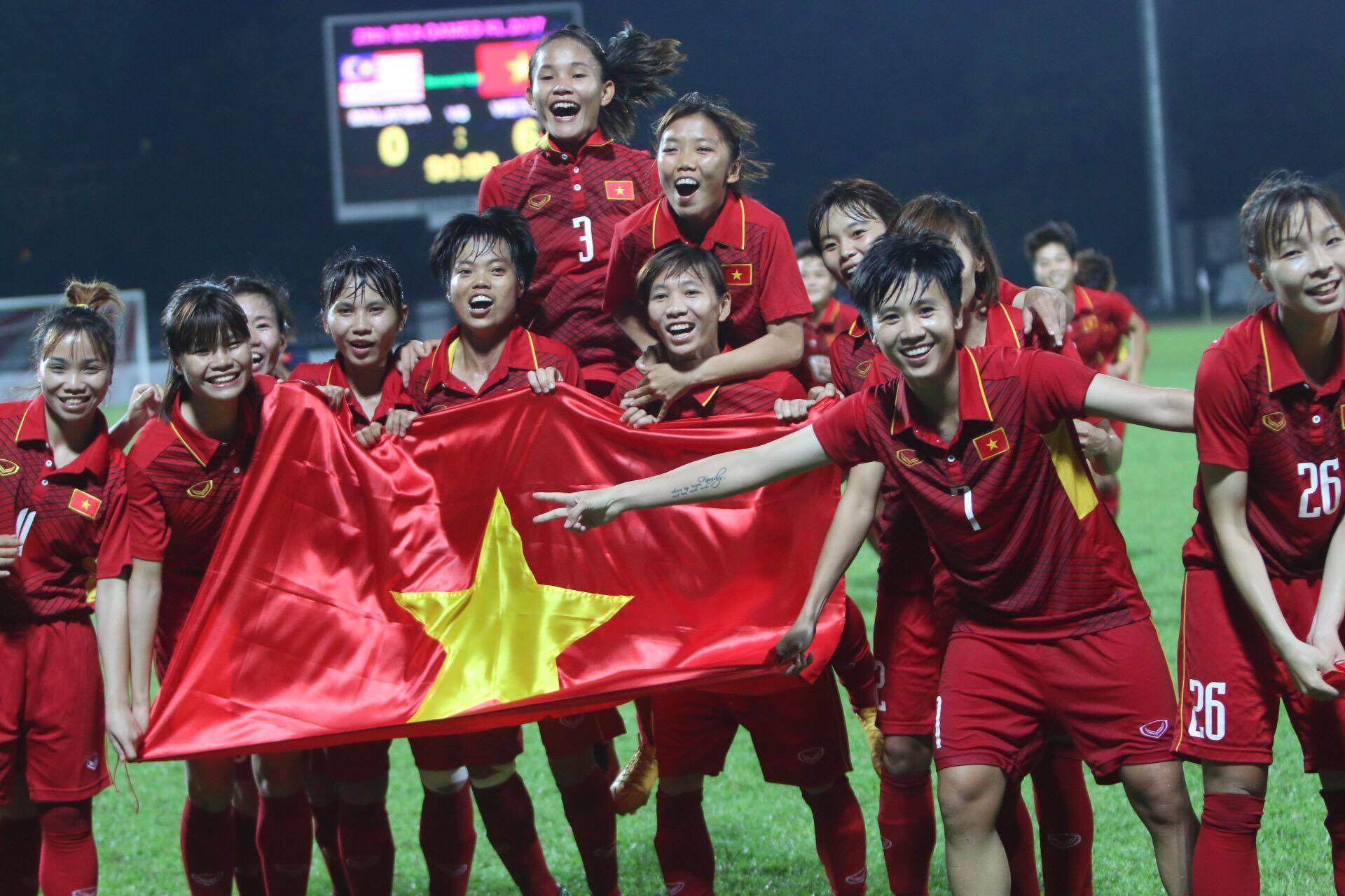 Đội tuyển nữ Việt Nam được tiêm “doping” tinh thần trước SEA Games 30