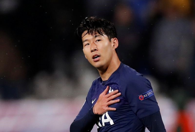 Son Heung-min không ăn mừng khi ghi bàn tại Champions League
