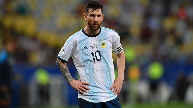 Messi trở lại đội hình Argentina cho đại chiến gặp Brazil và Uruguay