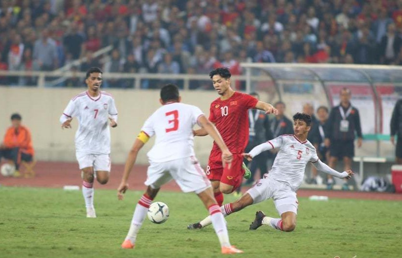 Trực tiếp Việt Nam vs UAE: Tiến Linh tỏa sáng, ĐT Việt Nam lên ngôi nhất bảng