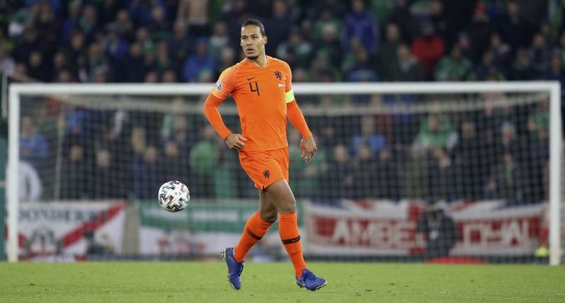 Van Dijk bất ngờ rút lui khỏi ĐT Hà Lan khiến fan Liverpool lo sốt vó