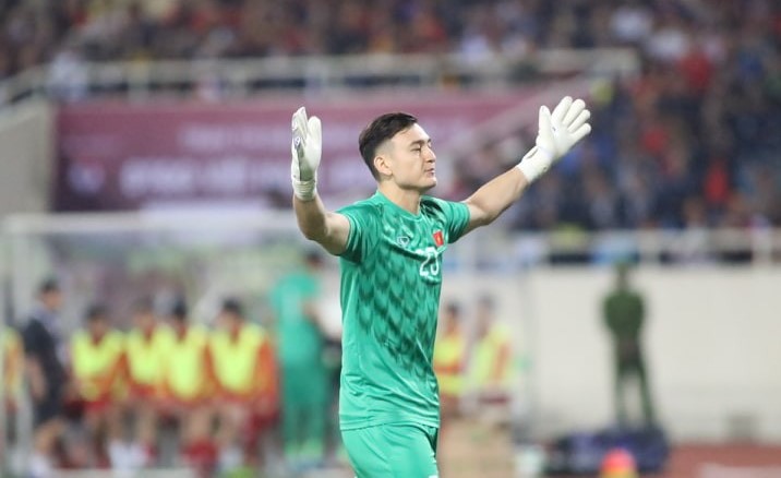 Việt Nam hòa Thái Lan, AFC phát cuồng vì Văn Lâm