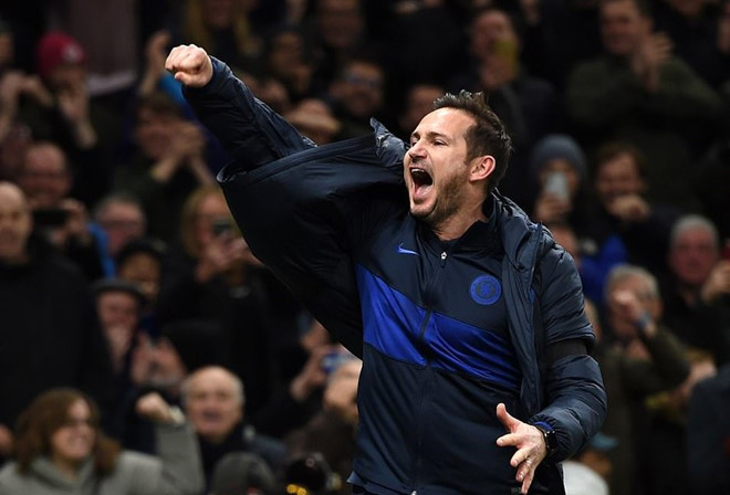 Chelsea đánh bại Tottenham và phát kiến của Lampard