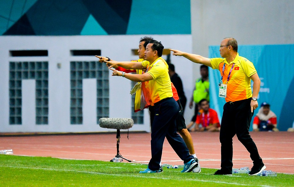 Thầy Park mất cánh tay phải đắc lực trước thềm VCK U23 châu Á