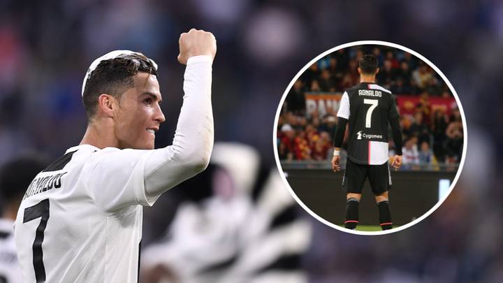 Không giành QBV, Ronaldo được an ủi với giải thưởng danh giá khác