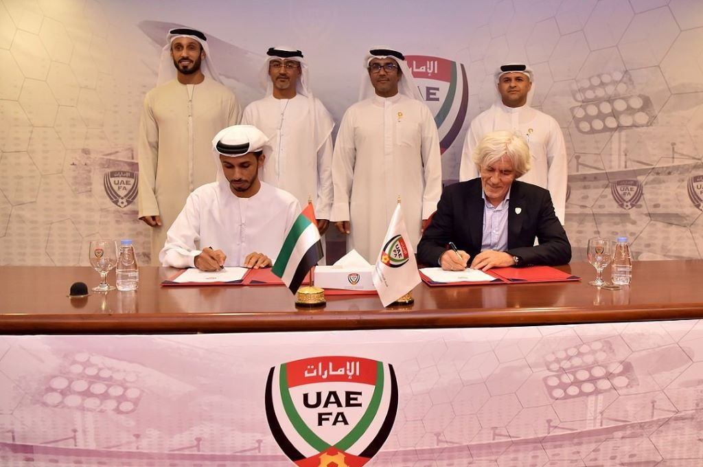 UAE thay tướng, quyết tranh vé World Cup cùng Việt Nam