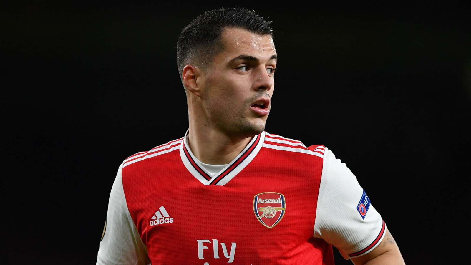 Vừa đến Arsenal, Arteta hé lộ điều bất ngờ về Xhaka