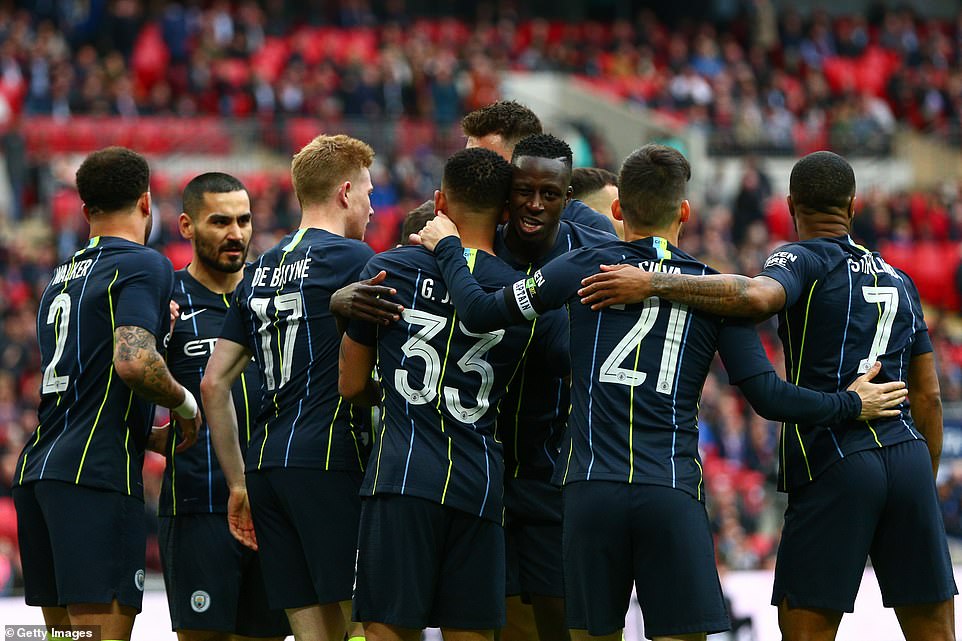 Thắng nhọc Brighton, Man City ghi tên mình vào trận chung kết cúp FA