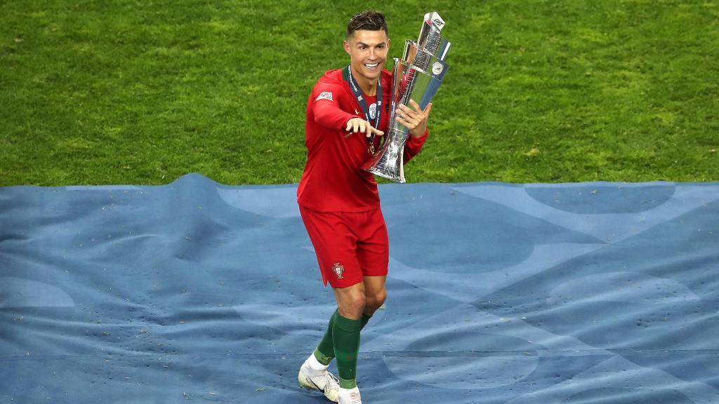 Lên ngôi tại Nations League, Ronaldo chia sẻ đầy khiêm nhường