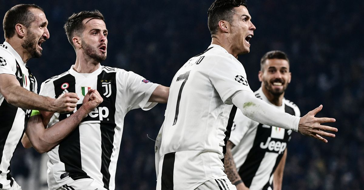 Ronaldo và đồng đội gặp khó trước ngày trở lại Champions League