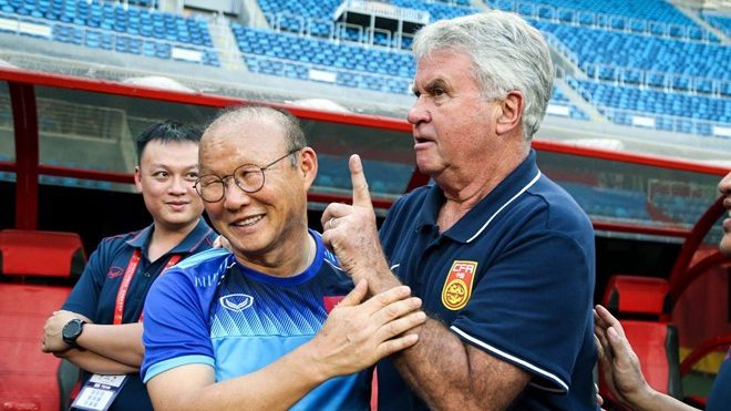 Thầy Park dùng “chiêu độc” để hạ gục “sếp cũ” Guus Hiddink trên đất Trung Quốc