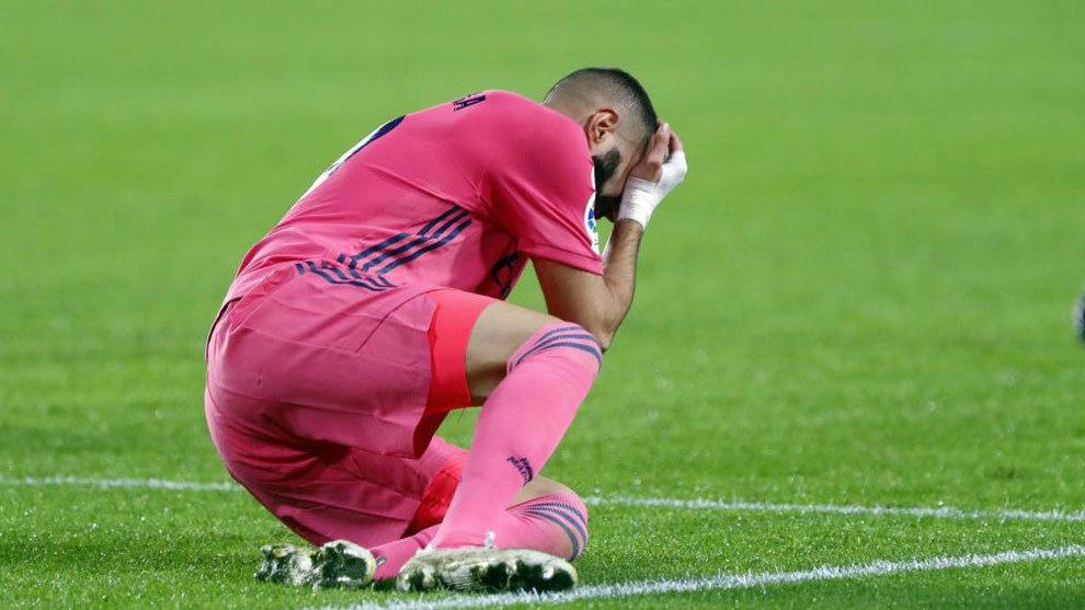 Sếp lớn Real Madrid xác nhận chấn thương của Benzema