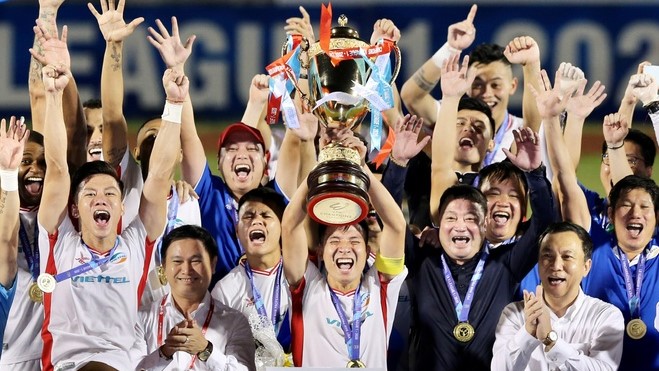 CLB Viettel nhận thưởng “khủng” sau chức vô địch V-League