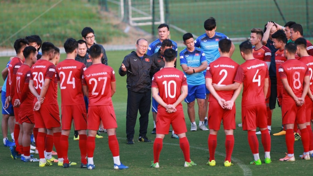 Hà Nội FC, Viettel làm khó HLV Park và ĐT Việt Nam?