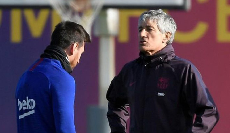 Setien thừa nhận không thể quản nổi Messi