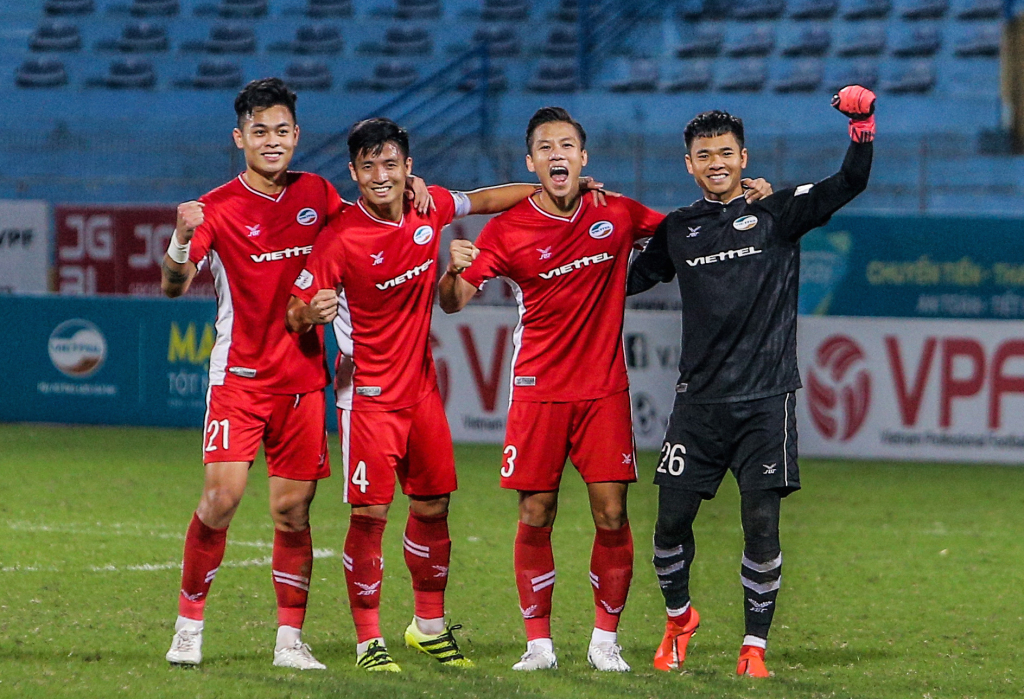 V-League 2020 kết thúc là lúc thầy Park nở nụ cười cùng ĐT Việt Nam