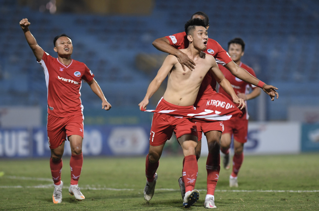 Viettel có thể sở hữu hàng thủ vô tiền khoáng hậu trong lịch sử V.League