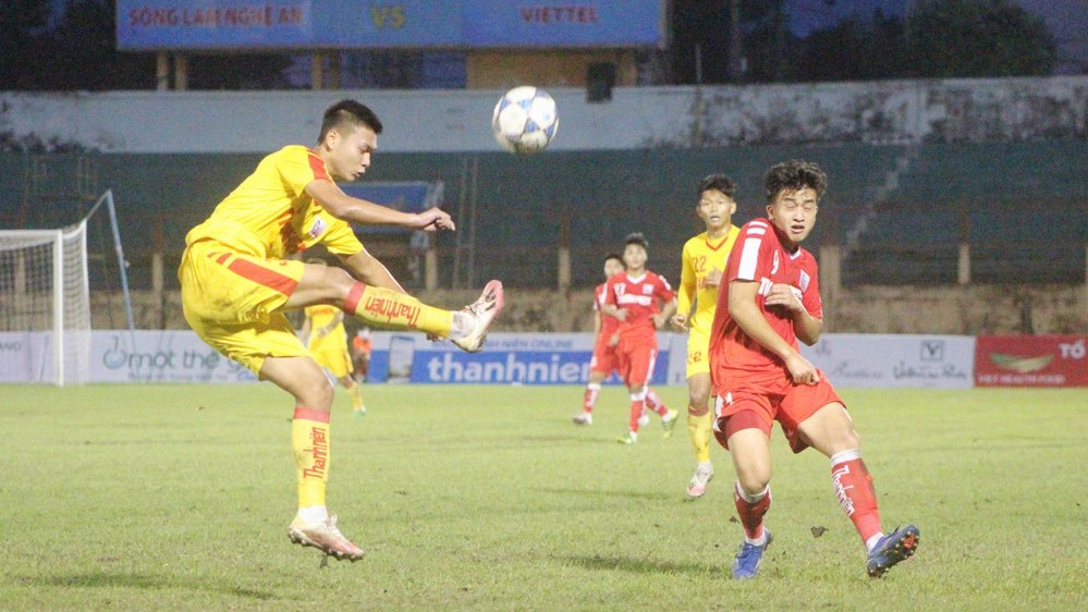 Thua tối thiểu U21 Viettel, U21 SLNA ngậm ngùi về nhì ở giải U21 Quốc gia