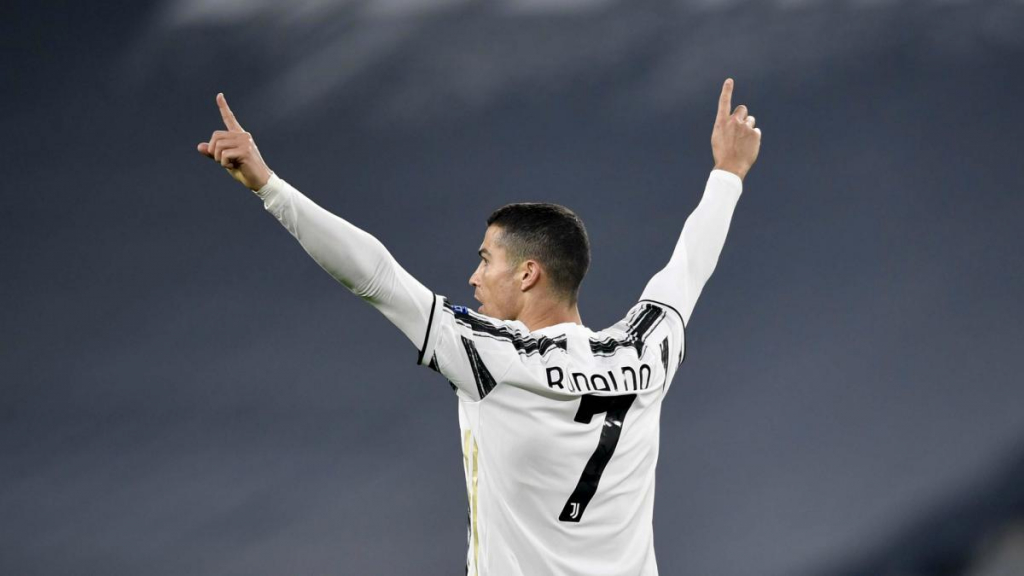 Giúp Juventus có 3 điểm, Ronaldo tạo nên cột mốc khiến tất cả nể phục