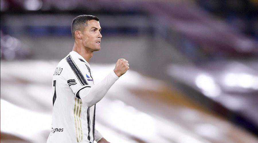 Kết thúc năm 2020, Ronaldo viết tâm thư gửi thế giới