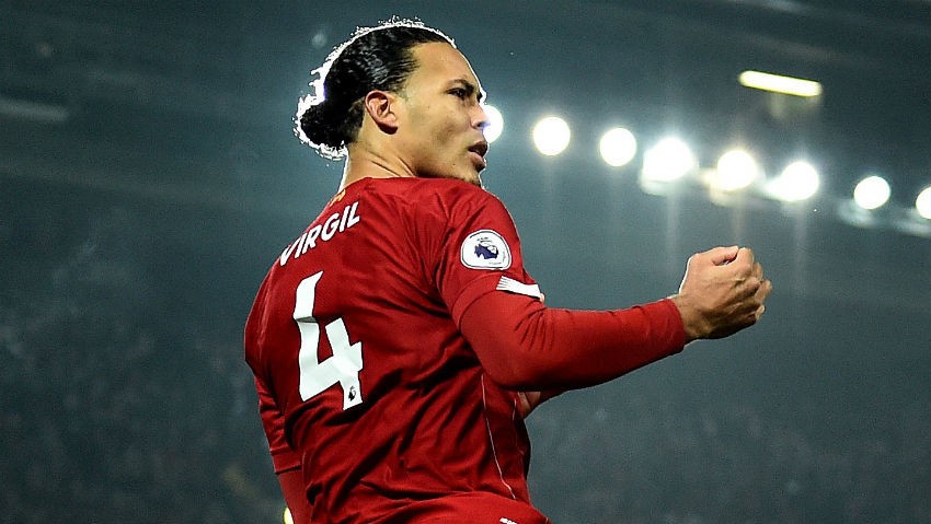 Van Dijk tung video mới nhất, fan Liverpool sướng rơn