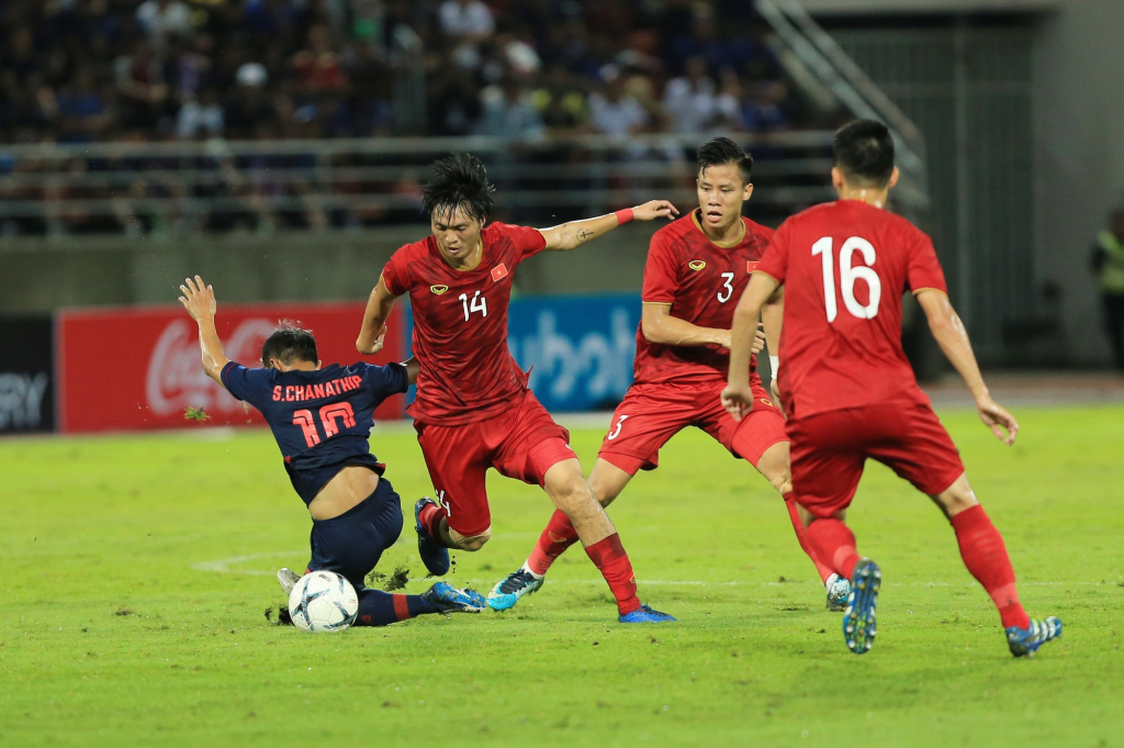 AFF Cup 2020 tạm hoãn và nguy cơ khó hội tụ đủ anh tài