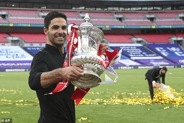 Arsenal vô địch FA Cup, Arteta gửi lời nhắn nhủ tới Pep Guardiola 