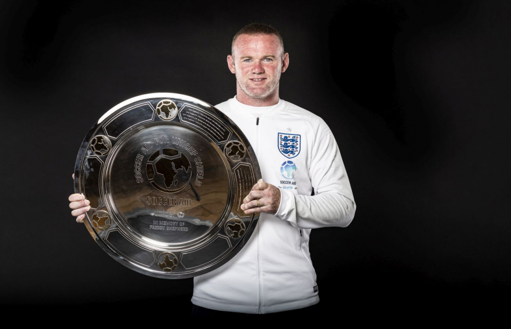 Derby tạo điều kiện, Rooney về Old Trafford làm HLV 