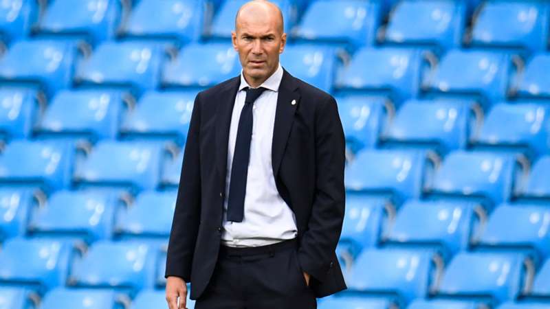 Hết phép ở cúp C1, HLV Zidane nói lời cay đắng
