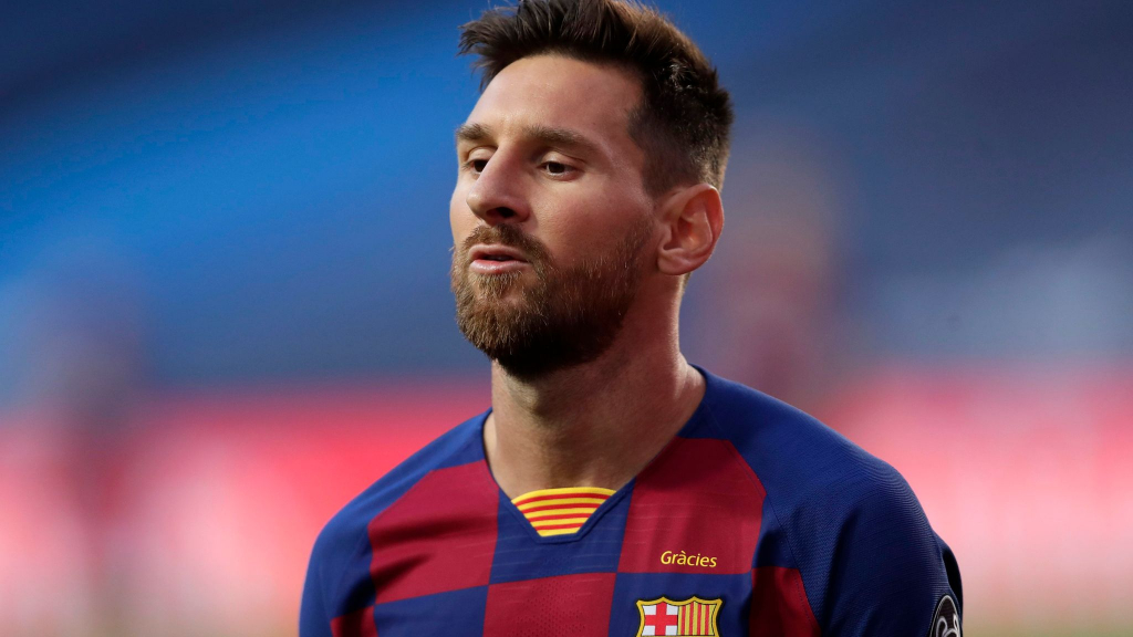 Không phải Man City, Messi nhận lời mời rời Barca từ người đặc biệt