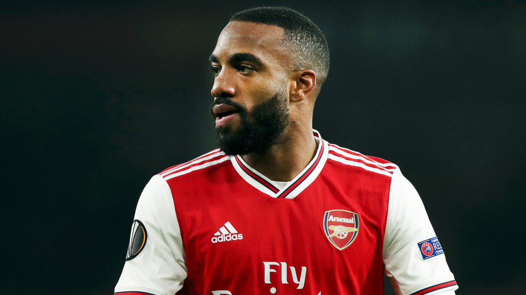 Lợi và hại từ việc Arsenal bán đi Alexandre Lacazette