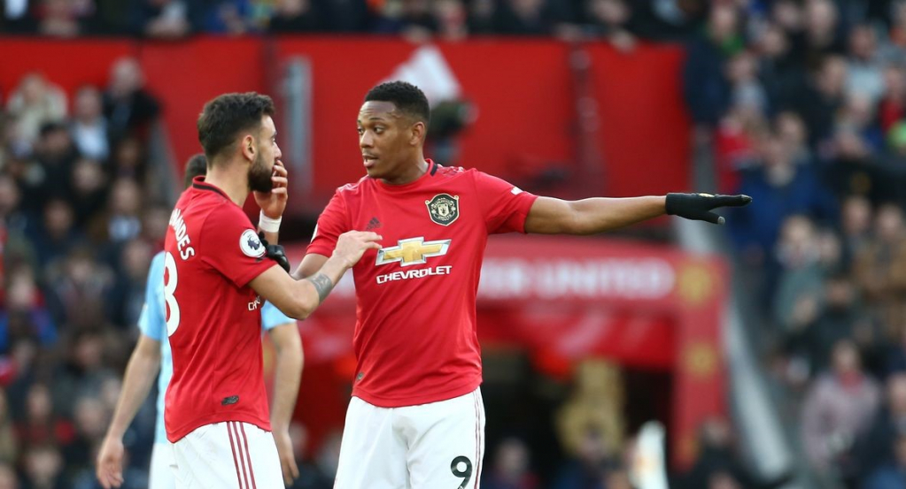 Martial muốn tước quyền đá penalty của Fernandes ở MU