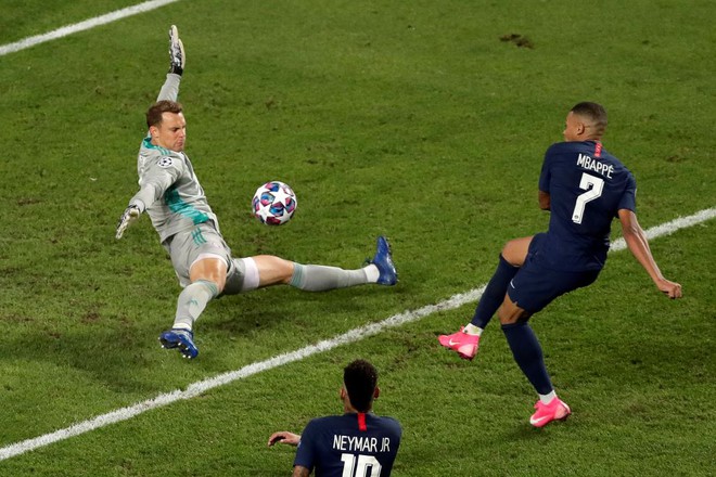 Tấn Trường “phát cuồng” tài năng của Neuer ở chung kết Cúp C1