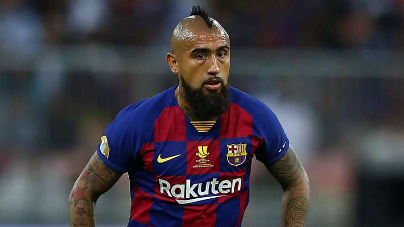 Vidal: “Barcelona chỉ có đúng 13 cầu thủ chuyên nghiệp”