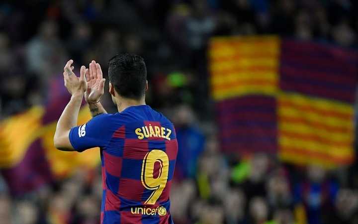 4 lý do khiến Barcelona buộc phải thanh lý Suarez